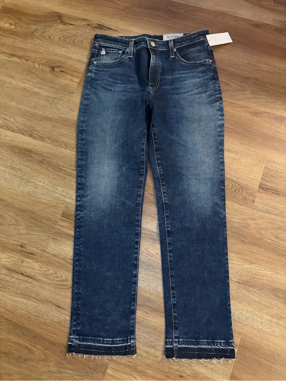 NWT AG Jeans the ISABELLA Women's Straight Leg Jeans